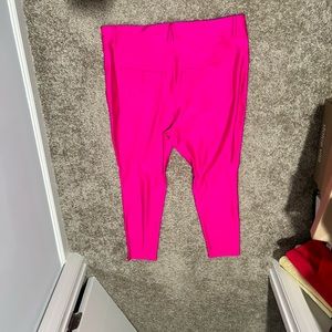 Hot pink Good American leggings